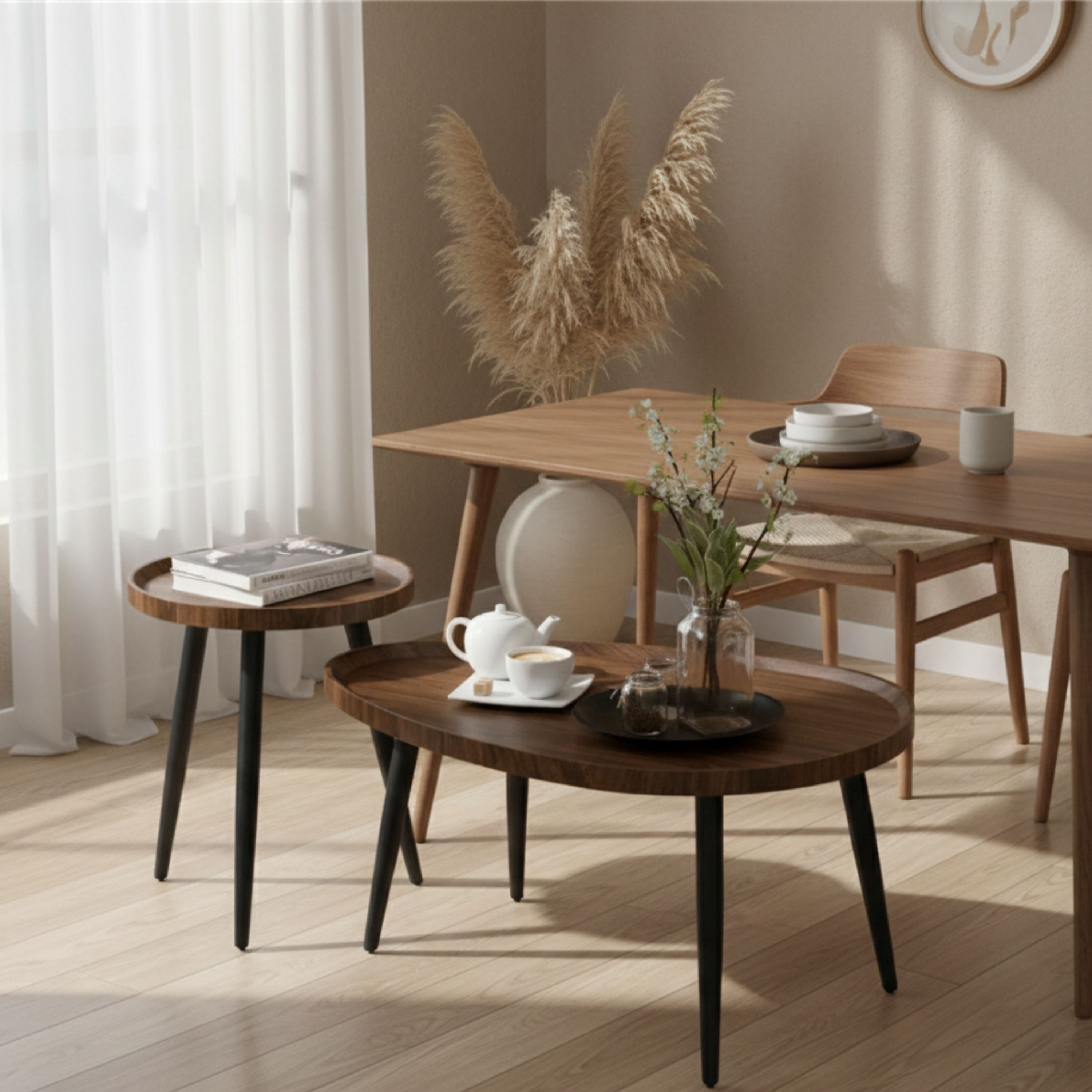 Unregelmäßiger Holz Beistelltisch