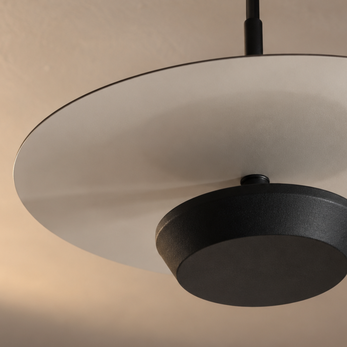 Nordische Minimalistische UFO Pendelleuchte