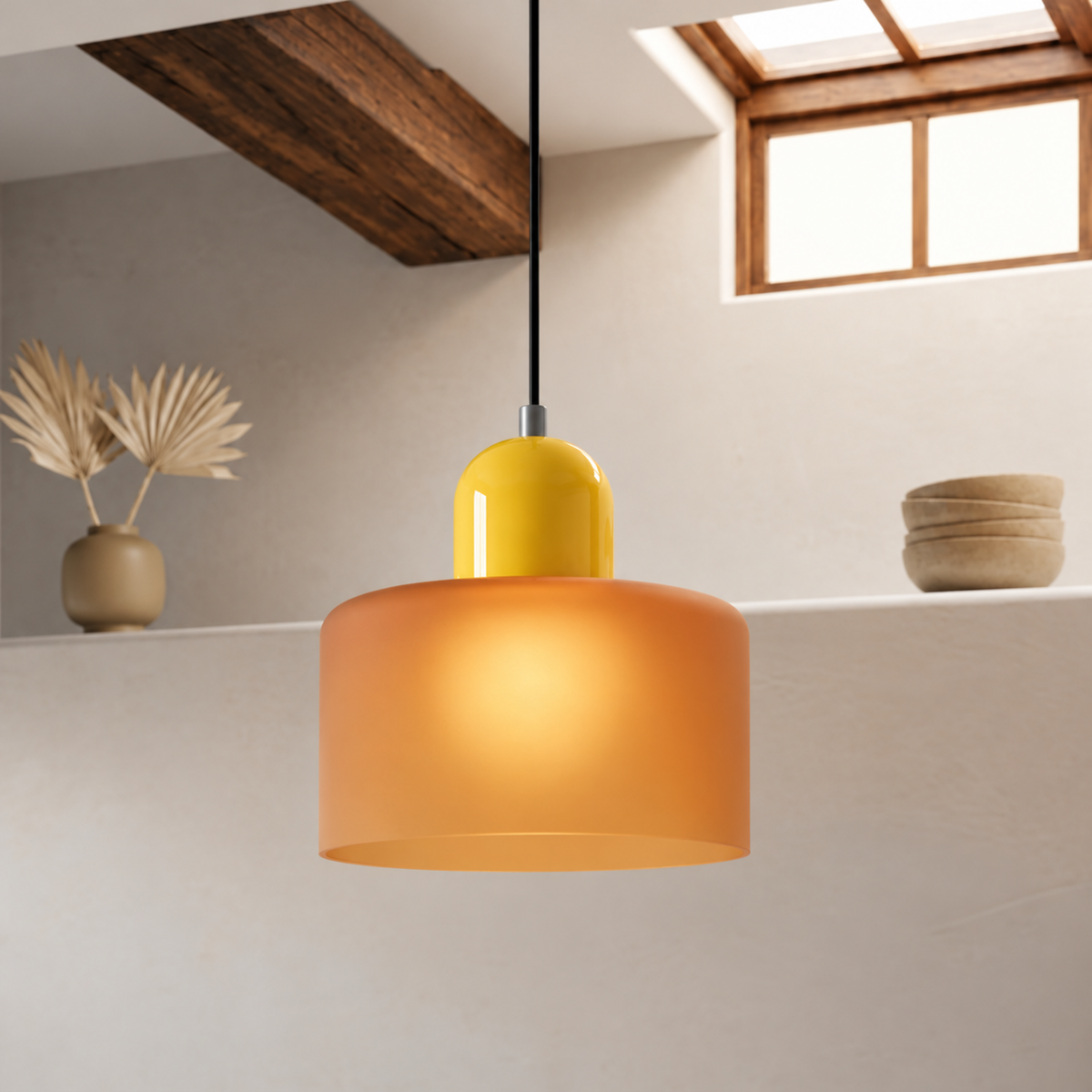 Pendelleuchte mit erweitertem Halo Design