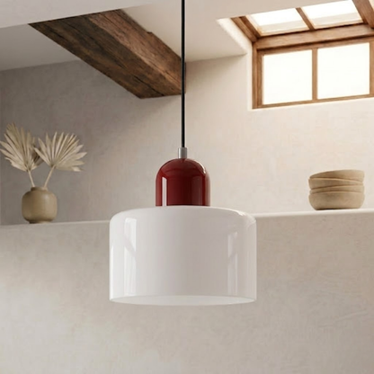 Pendelleuchte mit erweitertem Halo Design