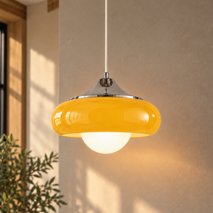 Nordische Retro Glaspendelleuchte im Bauhaus Stil