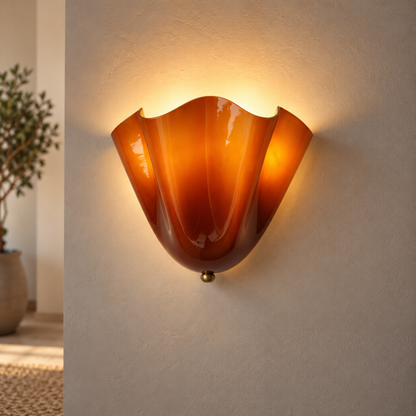 Klassische Glas Wandleuchte mit Blütenblattschirm