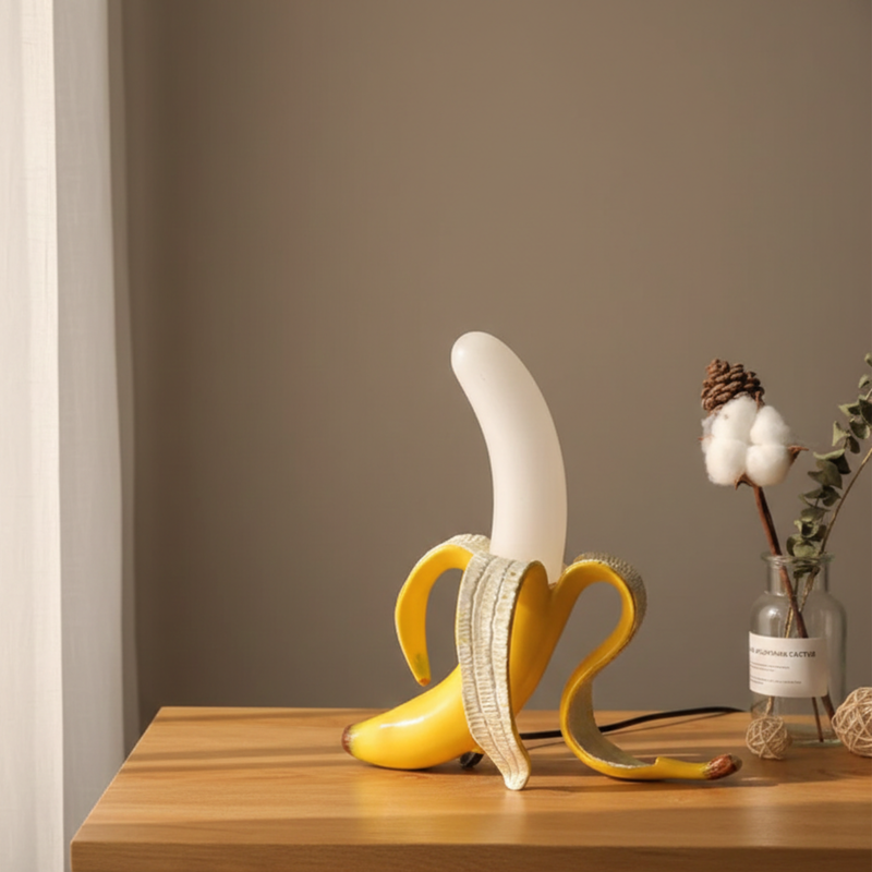 Art-Deco Bananenförmige LED Tischlampe