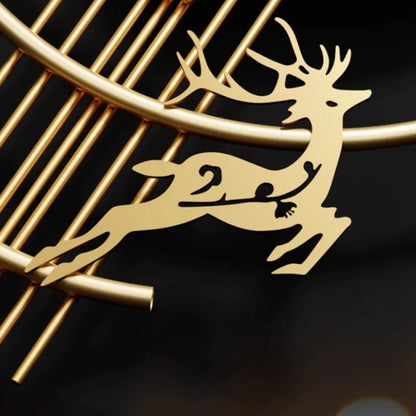 Wohnzimmer Goldene Wanduhr