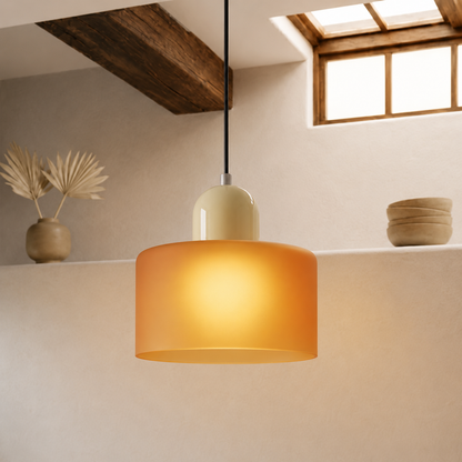 Pendelleuchte mit erweitertem Halo Design