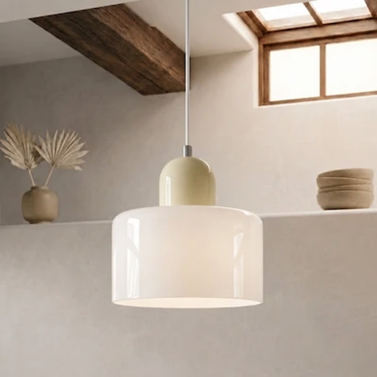 Pendelleuchte mit erweitertem Halo Design